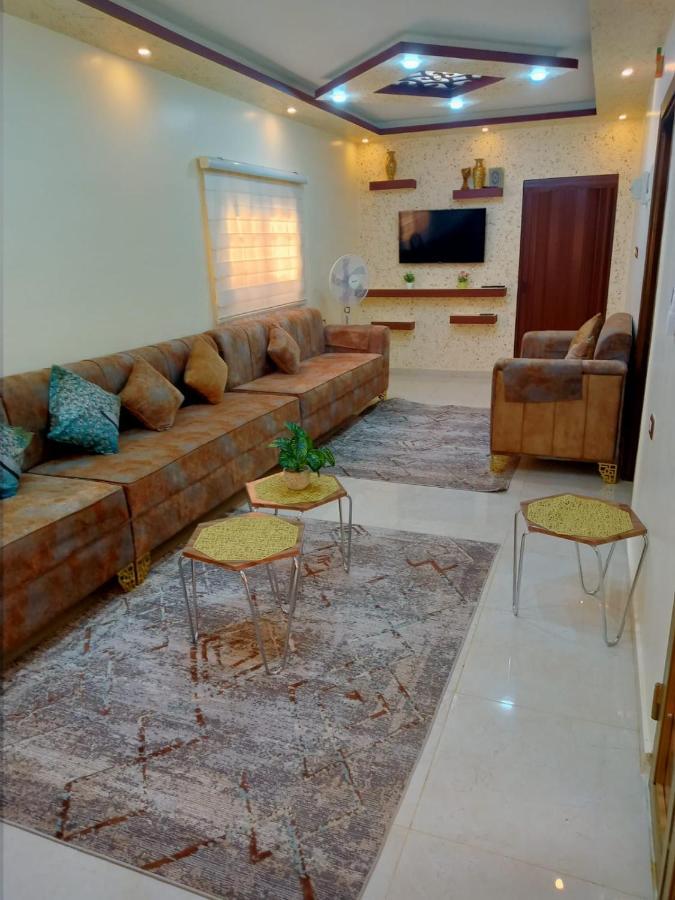 شقه فندقيه.Apartment,Petra ワディ・ムーサ エクステリア 写真