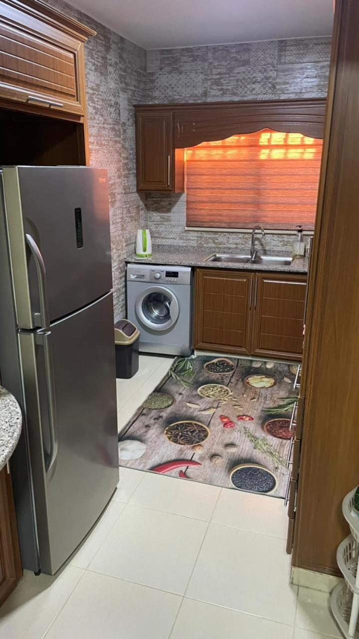 شقه فندقيه.Apartment,Petra ワディ・ムーサ エクステリア 写真